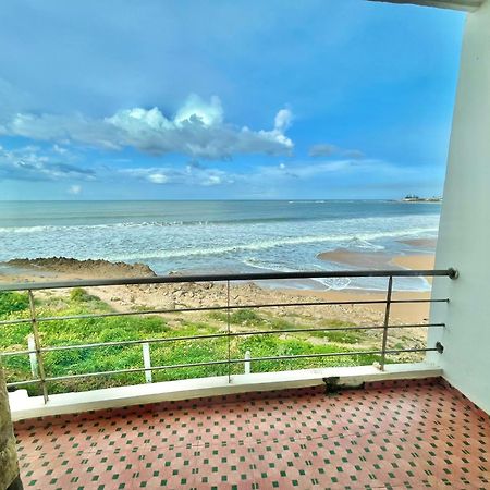 Splendid Beachfront Villa In Sidi Bouzid Beach With Pool Douar Ourlali エクステリア 写真