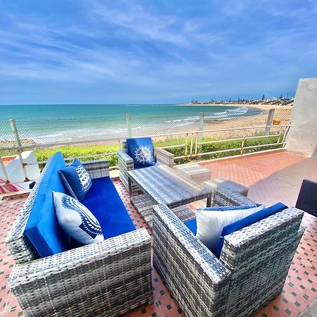 Splendid Beachfront Villa In Sidi Bouzid Beach With Pool Douar Ourlali エクステリア 写真