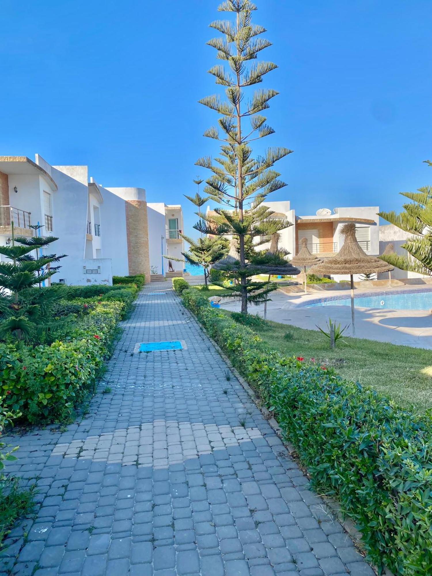 Splendid Beachfront Villa In Sidi Bouzid Beach With Pool Douar Ourlali エクステリア 写真